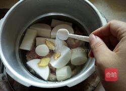 筒子骨萝卜汤的做法图解5