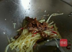 土豆炒猪肉的做法图解7