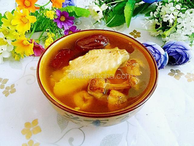 姬松茸鸡汤