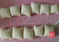 Illustration of how to make cucumber buns 16