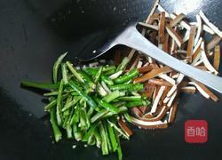 青椒炒酱干的做法图解5