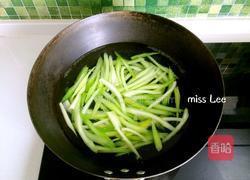 西芹炒火腿的做法图解4