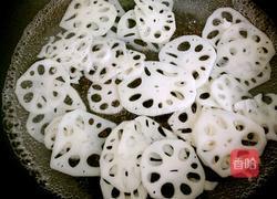 凉拌酸甜藕片的做法图解2