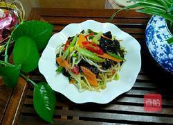 黄豆芽炒木耳的做法图解7