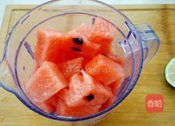 柠檬西瓜汁的做法图解2