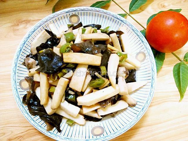 杏鲍菇炒木耳