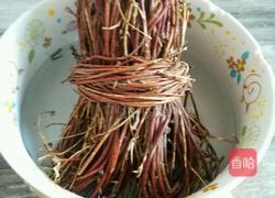 鸡骨草煲鸡汤的做法图解3