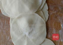 猪肉饺子的做法图解7
