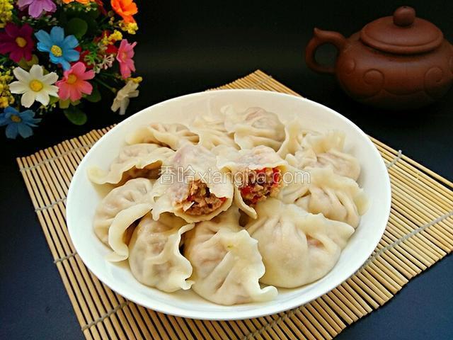 其实，我也最爱吃肉馅饺子