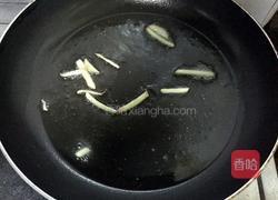 干烧金鲳鱼的做法图解2