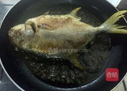 干烧金鲳鱼的做法图解6