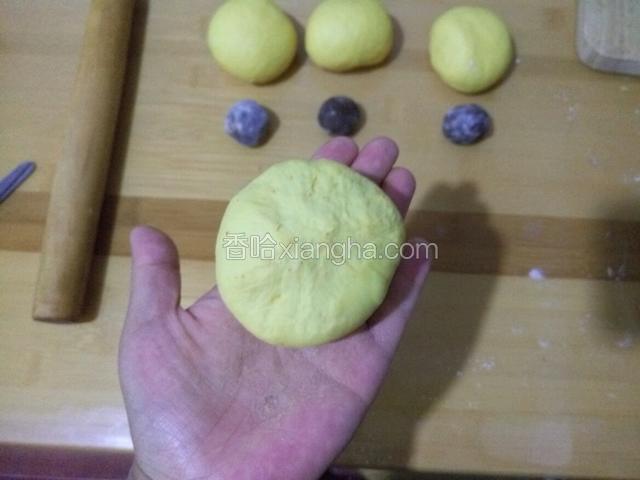 捏紧收口