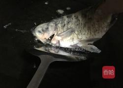 油炸小鲫鱼的做法图解8