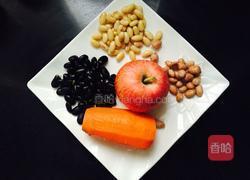 豆浆果蔬汁的做法图解1