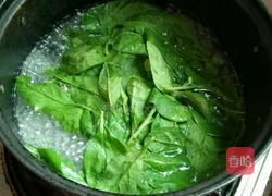 枸杞叶猪肝汤的做法图解6