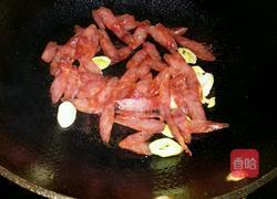 腊肠炒豆角的做法图解5