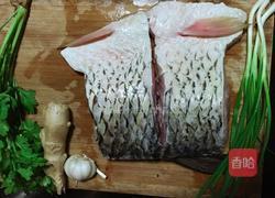 糖醋鱼段的做法图解1