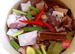 清炖牛肉汤的做法图解3