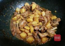 鸭腿炖土豆的做法图解8