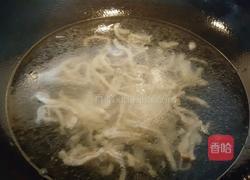 金针菇肉汤的做法图解6