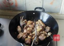 香菇炖小鸡的做法图解2