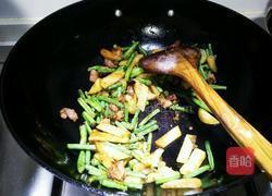土豆豆角焖面的做法图解4