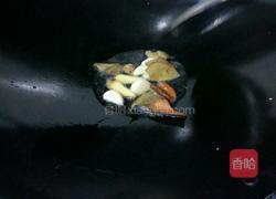 酱猪蹄的做法图解4