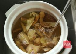 松茸炖鸡的做法图解6