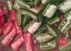 尖椒炒牛肉的做法图解2