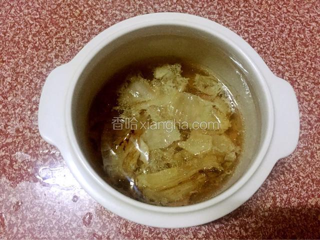 取出晾温即可食用