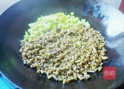 青椒炒酸豆角的做法图解5