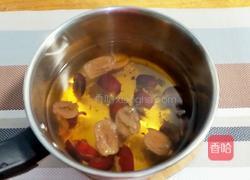 红枣桂圆鸡蛋汤的做法图解4