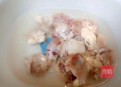 鸡骨架炖土豆的做法图解2