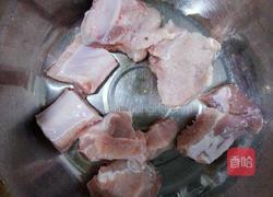 排骨红菇汤的做法图解2