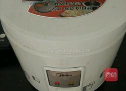 香菇腊肠土豆焖饭的做法图解8