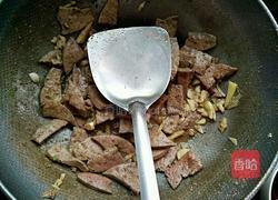 胡萝卜炒猪肝的做法图解5