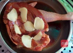 客家盐焗鸡的做法图解4