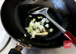 醋溜豆芽的做法图解4