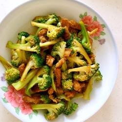 西兰花炒猪肉的做法[图]