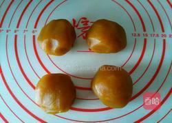 桃山月饼的做法图解1