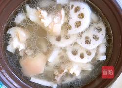 猪蹄莲藕汤的做法图解5