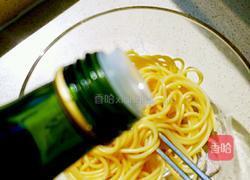 奶油口蘑培根意面的做法图解3