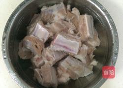 秘制蒜香排骨的做法图解1