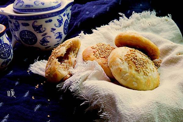 油渣芝麻饼