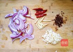 风味炒菜花的做法图解2