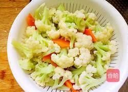 风味炒菜花的做法图解6