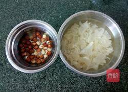 银耳汤的做法图解2