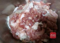 鱼香肉丝盖浇饭的做法图解1