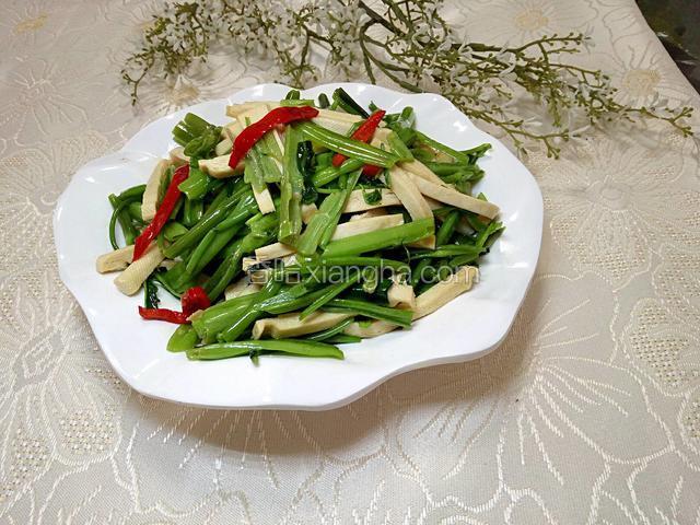家常炒空心菜梗