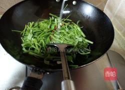 家常炒空心菜梗的做法图解8